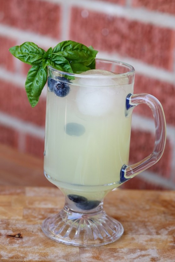 basil lemonade