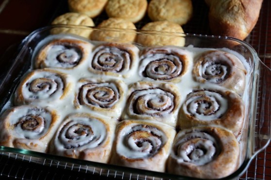 Brown Butter Vanilla Bean Cinnamon Rolls