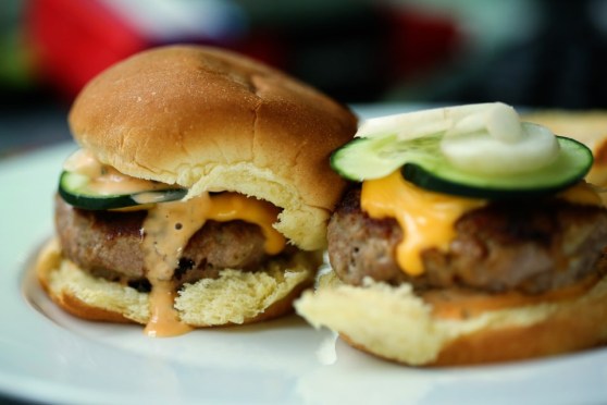 Turkey Burgers with Cucumber Radish