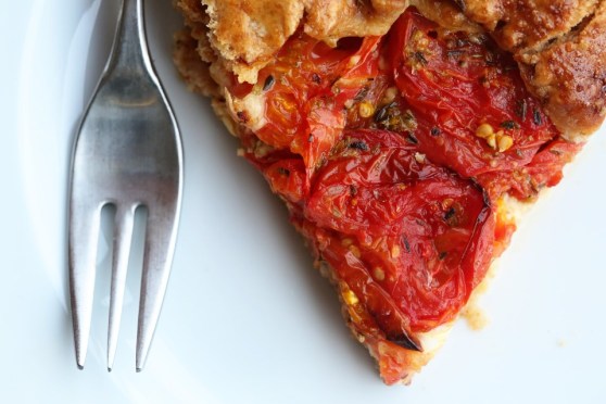 rustic tomato pie